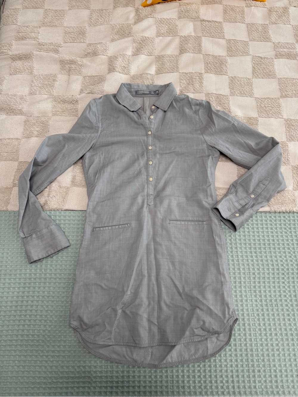 NWOT Icebreaker Kala shirt dress size XS